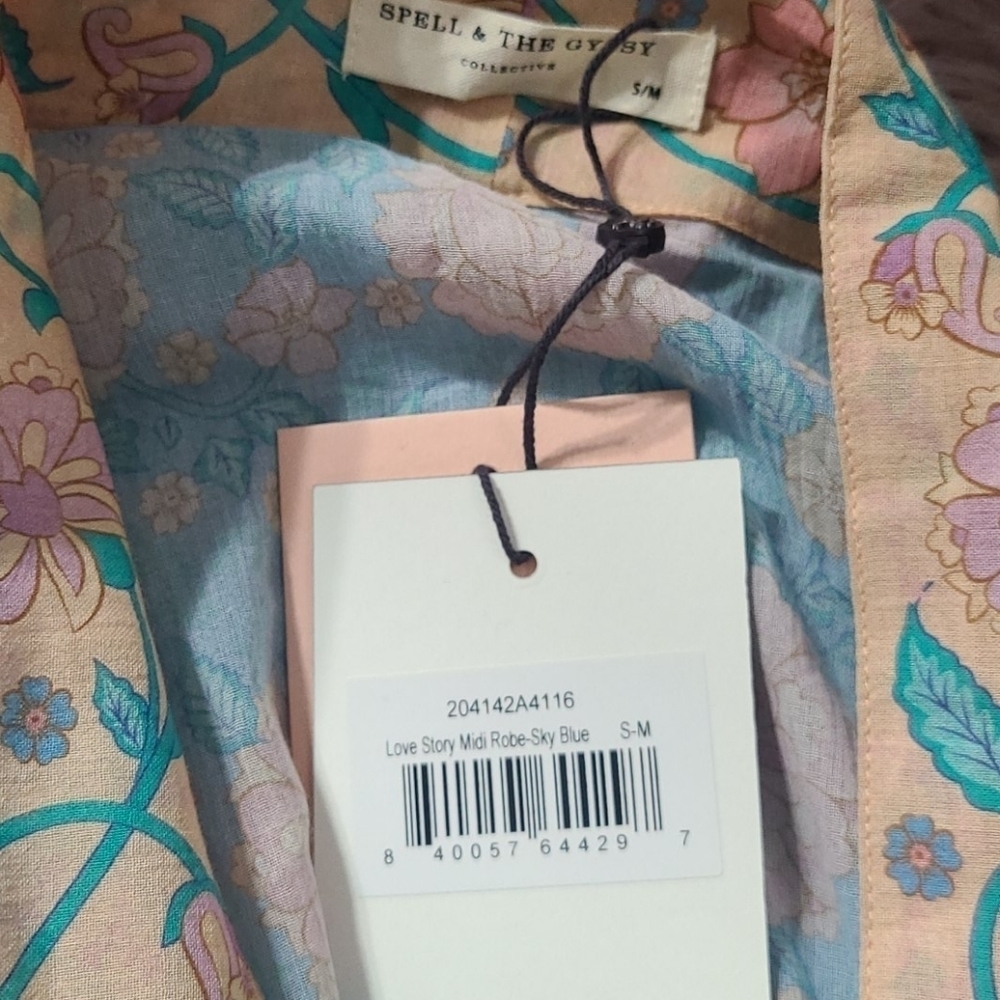Love Story Robe. Price is firm. - Picture 3 of 14